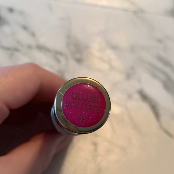 YSL Gloss Volupte 49 Terriblement Fuchia - Picture 2 of 12